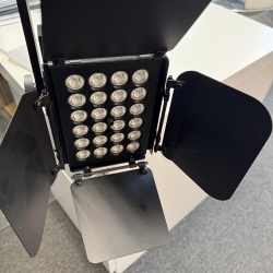 ELATION TVL3000CW 24x3W 5000K Cool White Light with Barn Doors - NO FAN
